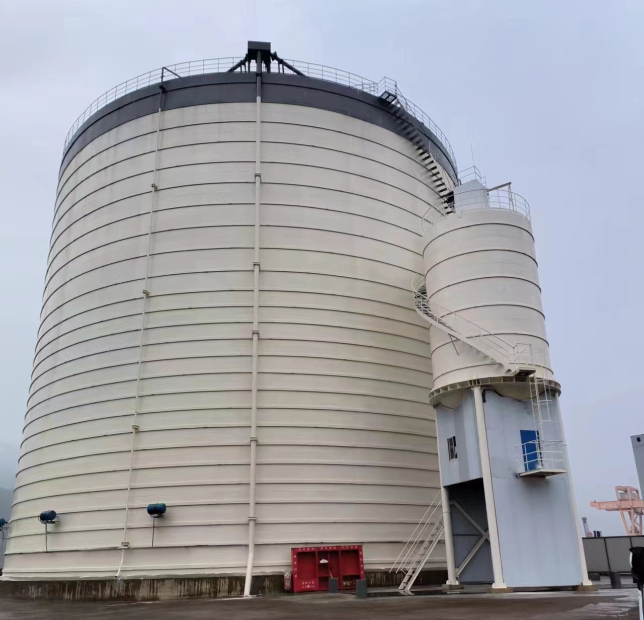 德格10万吨水泥钢板库